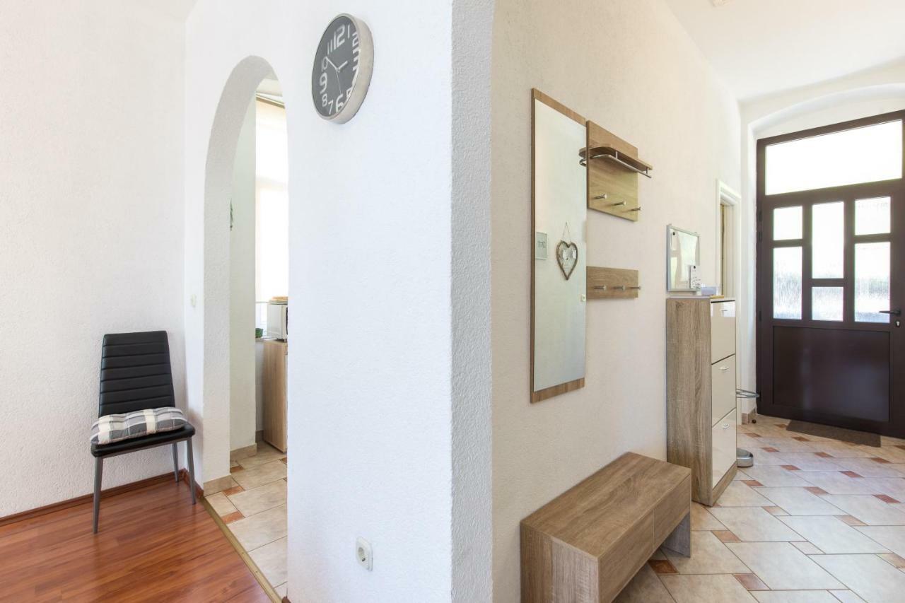 Apartment Tessa Rijeka Exterior photo